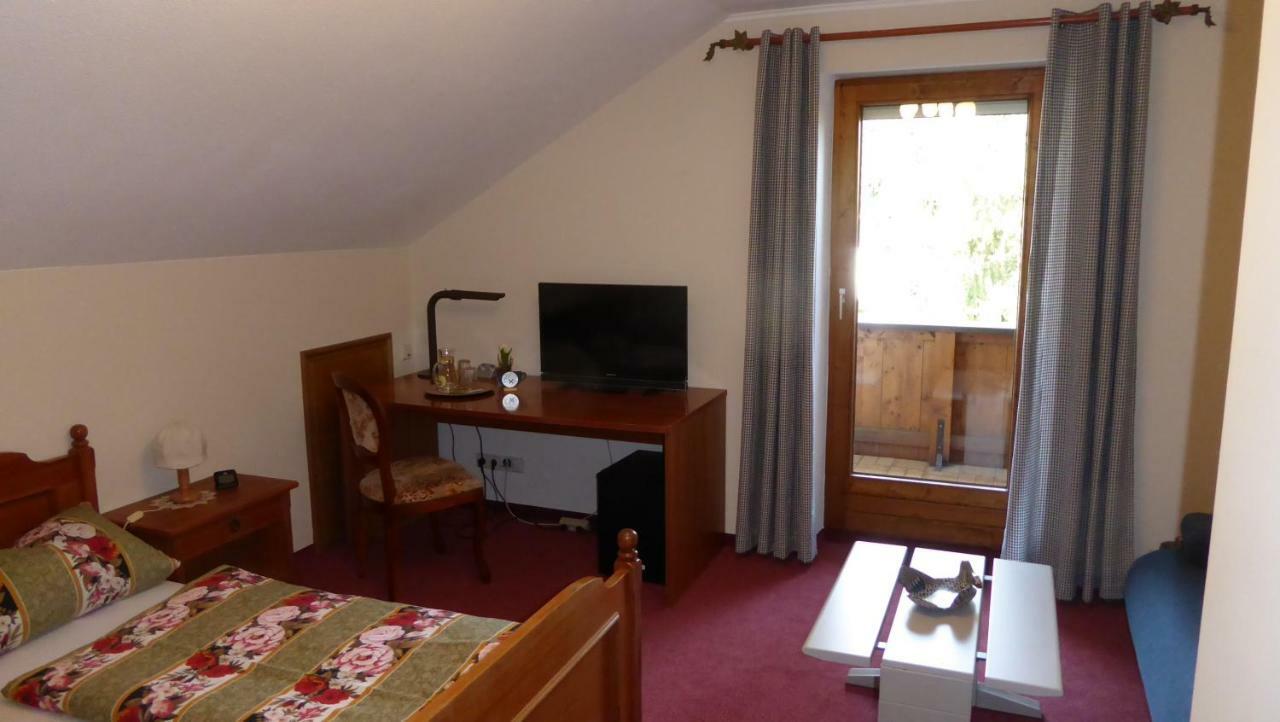 Haus Rosmarin Hotel Schrobenhausen Bagian luar foto