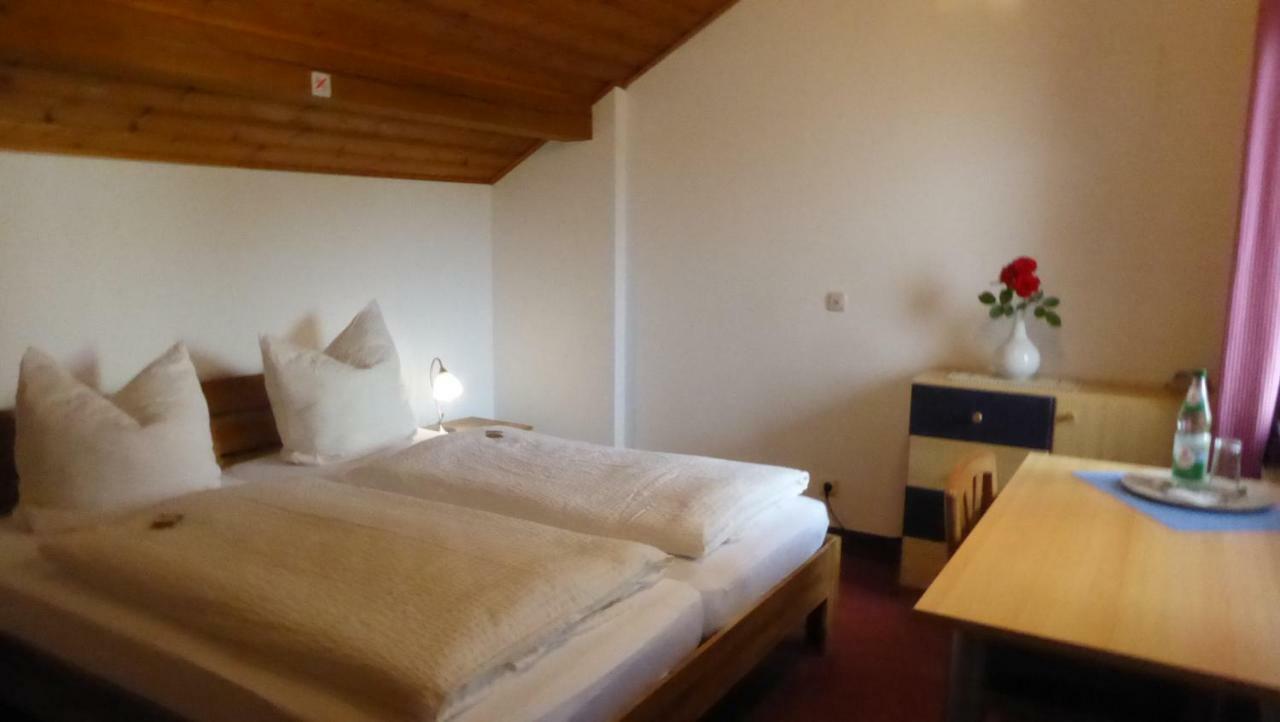Haus Rosmarin Hotel Schrobenhausen Bagian luar foto