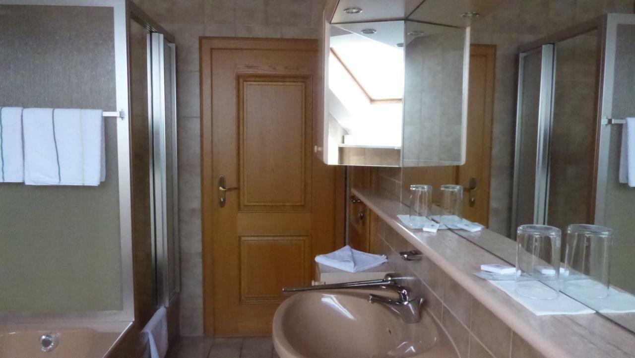 Haus Rosmarin Hotel Schrobenhausen Bagian luar foto
